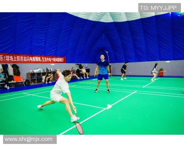 羽毛球的力量与坚持：深入解析北京羽毛球队的耐力训练与成就